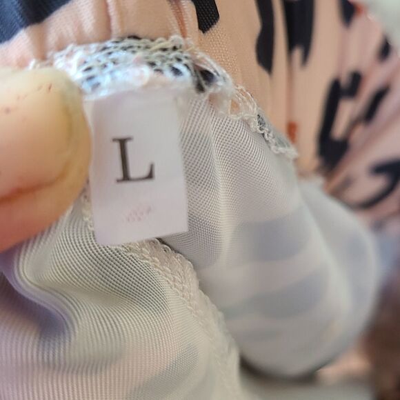 Animal print durable drawstring shorts - Picture 6 of 6